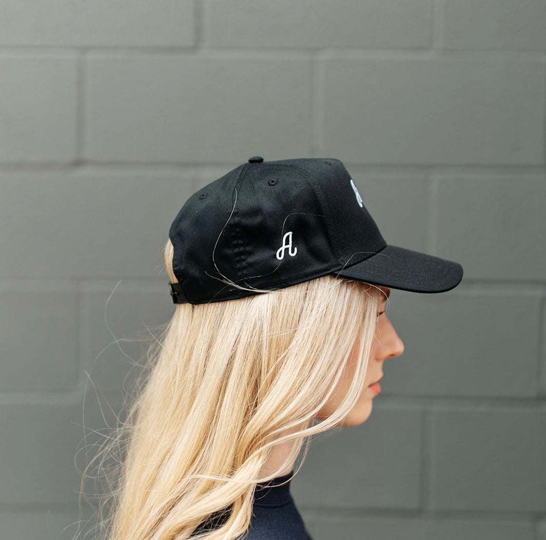 The Staple - Black